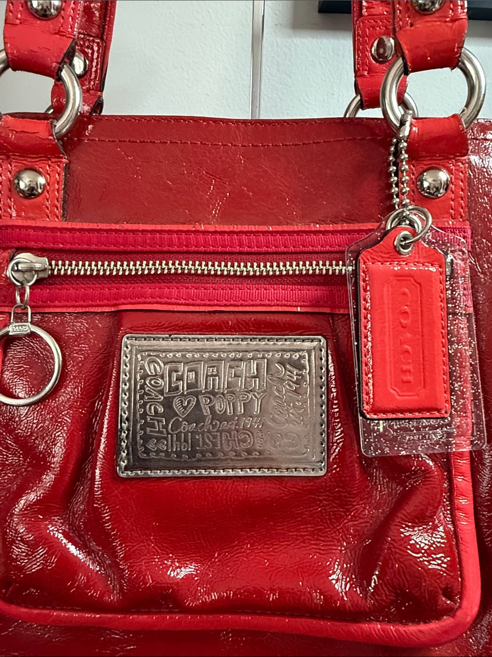 Coach Poppy Y2K Red Patent Leather Shoulder Bag with Front Pocket - Picture 3 of 17